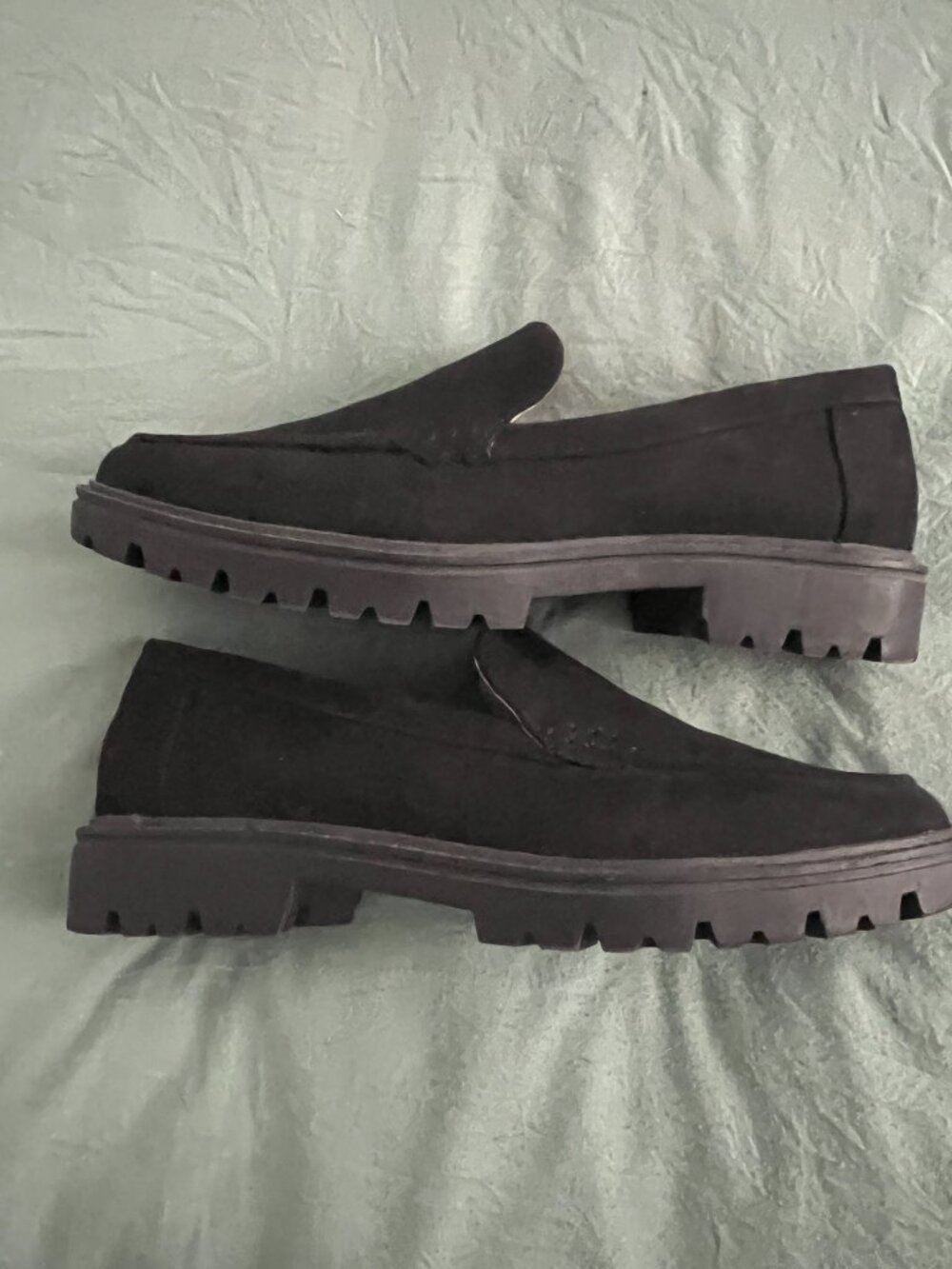Journee Collection Black Faux Suede Lug Sole Loafers Womens Size 7.5 Slip On - Picture 7 of 10